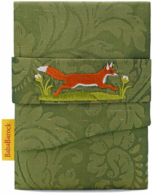 Fox bag for tarot cards, embroidered tarot pouch in vintage fabric