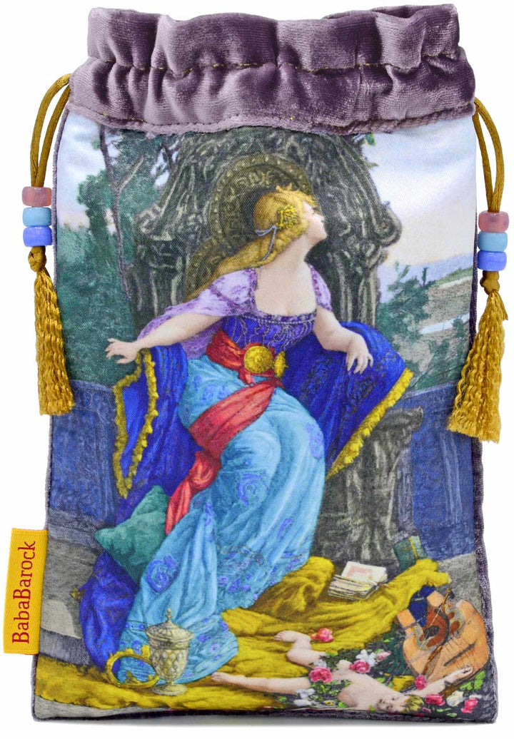 Victorian-Romantic-QueenOfCups