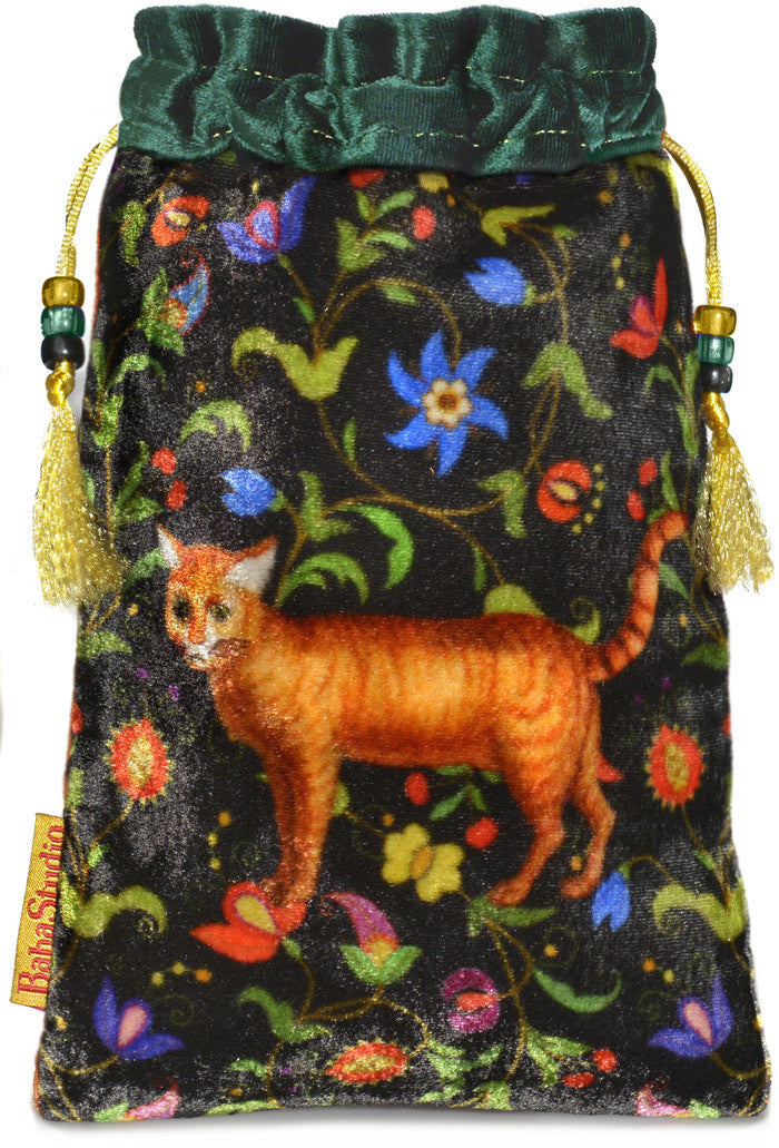 The Ginger Cat bag. Printed on silk velvet. Green velvet version. - Baba Store - 1