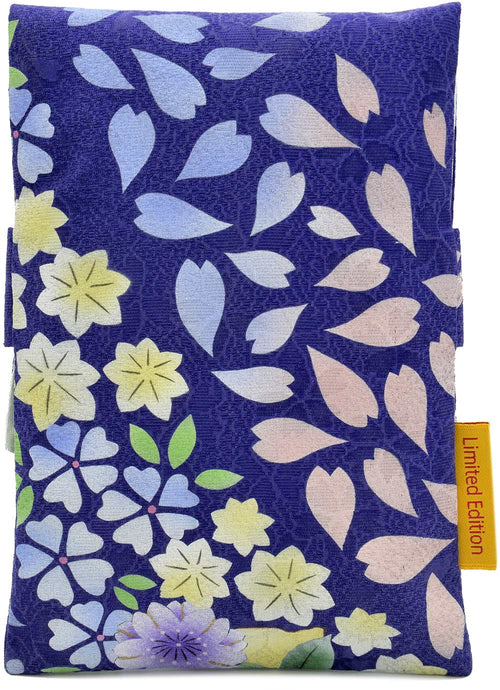 Silk tarot bag, foldover tarot pouch in vintage Japanese kimono by Baba Studio / BabaBarock