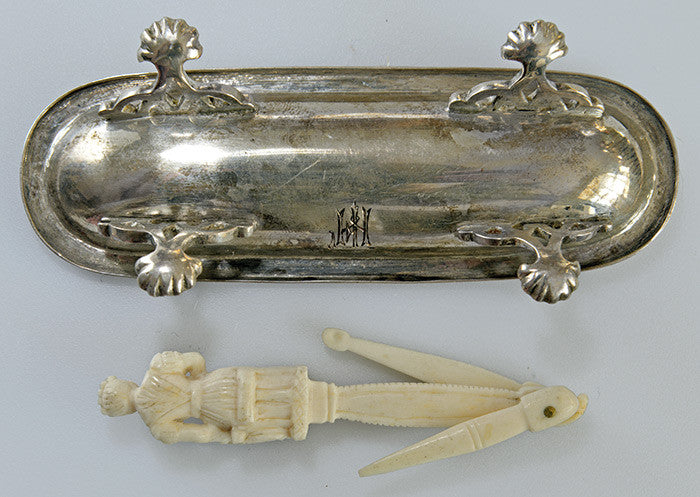 19th century bone toothpick (or bodkin?) in silver dish. Antique, strange piece, from a Czech castle estate. Possibly a Dieppe carving. - Baba Store - 8