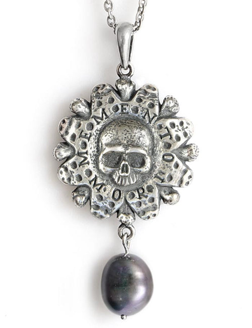 Memento Mori — Sterling silver pendant with black pearl - Baba Store - 1